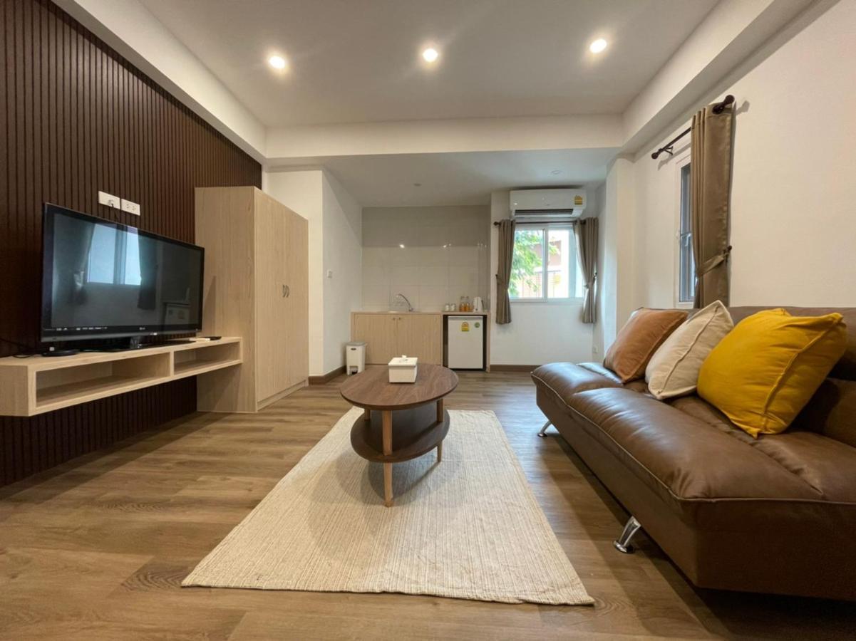 Pimann Place Hotel Чианграй Экстерьер фото